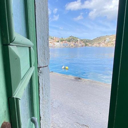 Apartmán Seafront - Harbour View , Pitini 1 Symi Exteriér fotografie