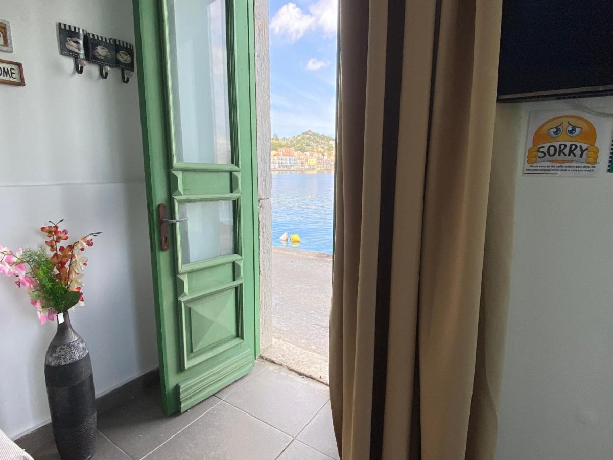 Apartmán Seafront - Harbour View , Pitini 1 Symi Exteriér fotografie